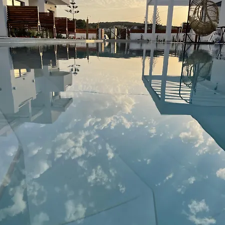 ホテル κimiro Tsilivi